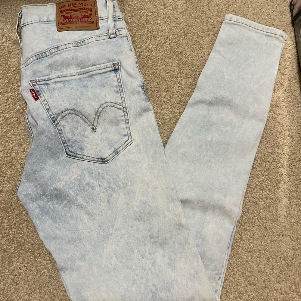 Levi Mile High Skinny Jeans